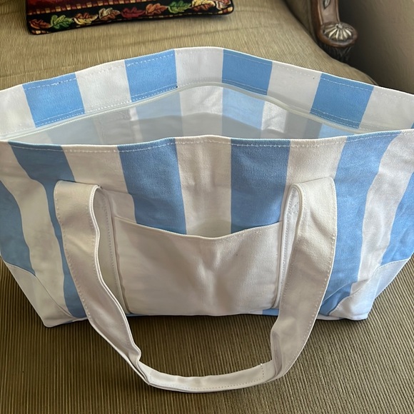 Striped summer large tote bag. - Picture 2 of 9